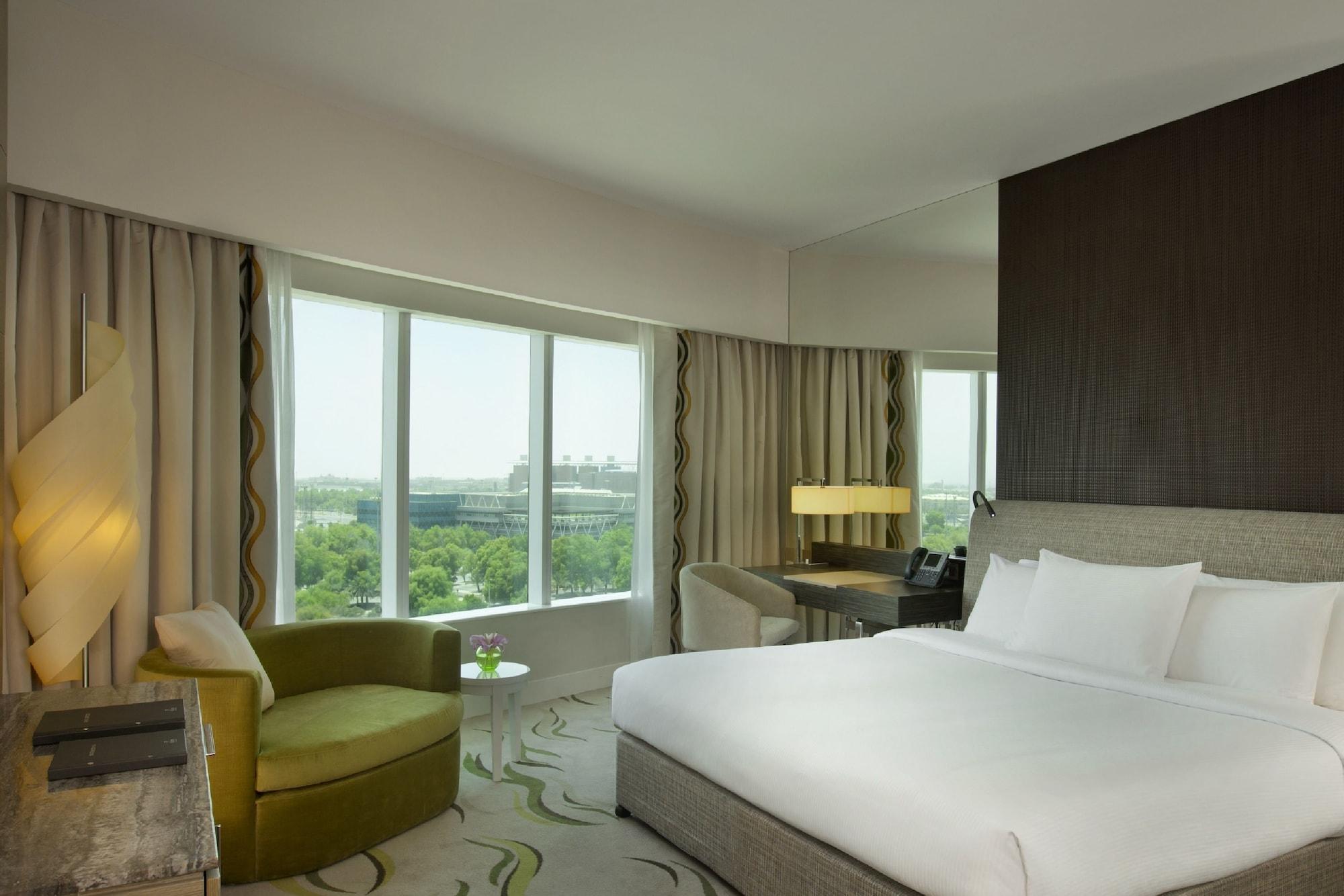 فندق ميلينيوم الروضة أبو ظبي المظهر الخارجي الصورة A room at the hotel